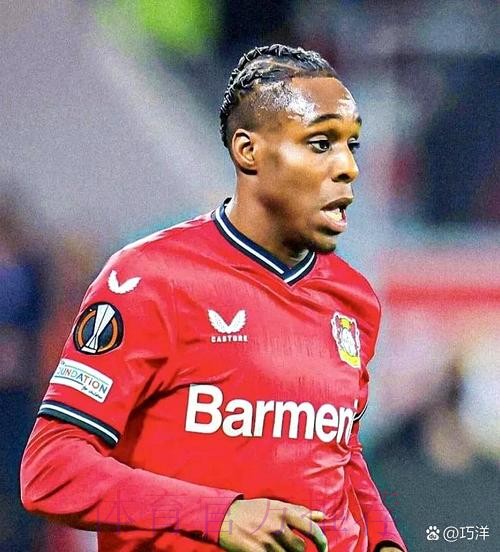 7M晚报:热刺签18岁韩国边锋 前皇马门将被捕